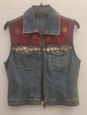 DKNY Jeans Blue Denim Vest with Red Embroidered Yoke and Coin Trim Cotton S